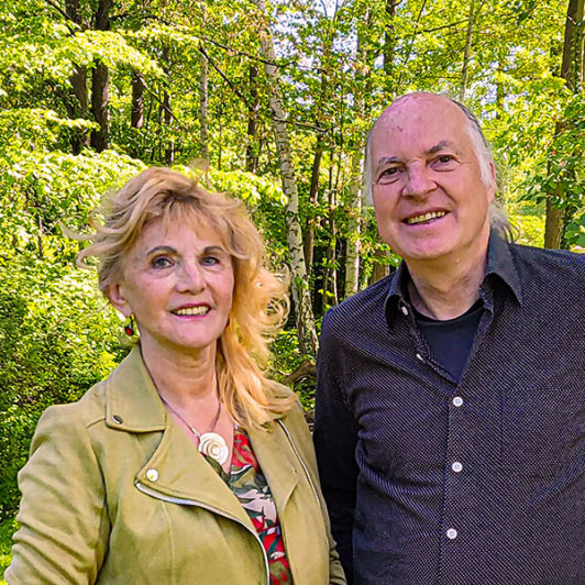 Die Künstler Ulla Havelberg und Sieghard Auer